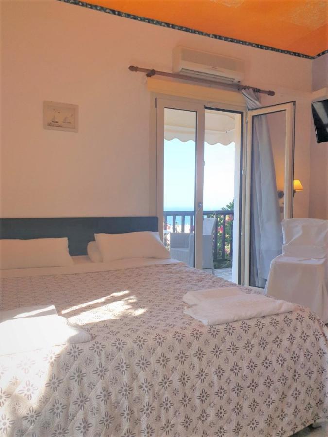 Room Amariliz Hersonissos  Eksteriør billede